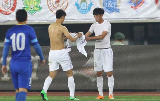 周海滨球衣乌龙