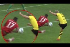 博阿滕疑似手球 VAR都不介入？网友怒了！