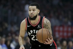 范弗里特36分创下生涯新高