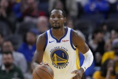 曝勇士不一定会在交易截止日送走库明加 将视报价而定