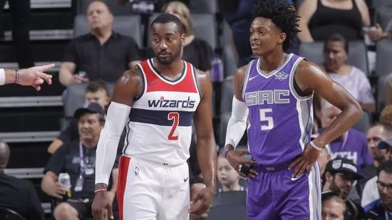 福克斯与学长沃尔风格相似