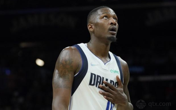 库班评价芬尼史密斯 他通过自己的努力赢得了别人的尊重