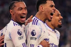 英超西汉姆联2-3阿斯顿维拉 罗杰斯双响 鲍恩破门难救主