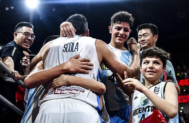 斯科拉选择不退役