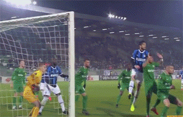 安德里亚南泰奈纳手球