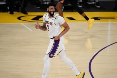 连场爆发带队胜太阳 戴维斯：我身体只恢复到20%