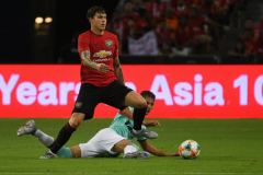 曼联或将与林德洛夫和林加德续约至2024年