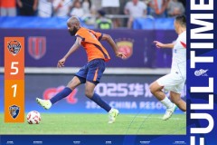 中超青岛海牛5-1云南玉昆 兰克尔-泽双响建功 奥斯卡破门+染红