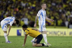 马斯坦托诺成阿根廷最年轻10号球员 下半场替补登场