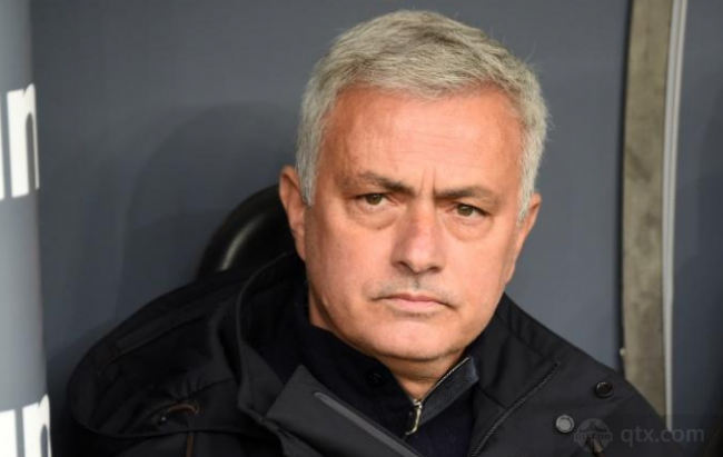 罗马队现任主帅穆里尼奥