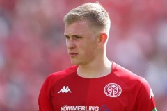 德国国青队长布尔卡特谈转会：我在美因茨非常舒适