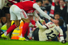 塔帅：马丁内利没伤害布拉德利的意图 布拉德利伤退