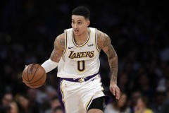 库兹马右眼伤势将接受进一步检查