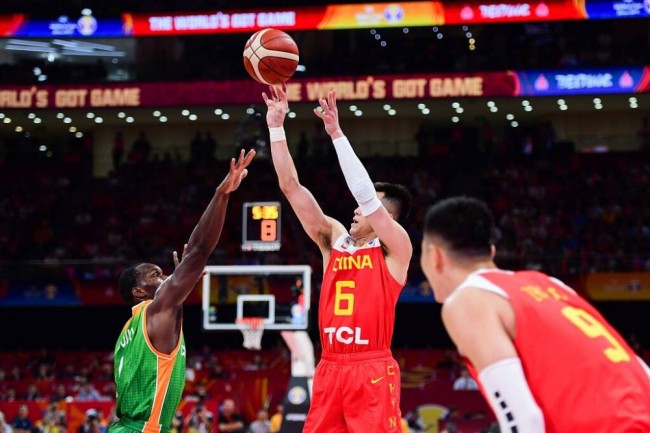 中国大胜科特迪瓦取得开门红