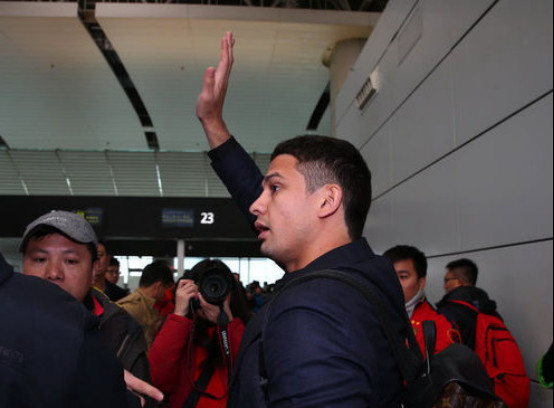 埃尔克森离开恒大流泪