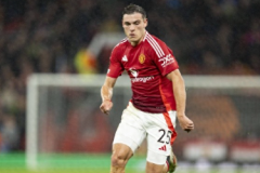 阿贾克斯有意租借乌加特 球员在曼联缺少机会