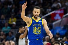 库里四节6犯被罚下 上一次还需追溯至21年12月