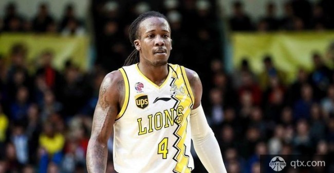 双外援发挥出色