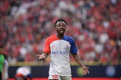 博主：费南多团队报价遭申花拒绝 索要高额年薪