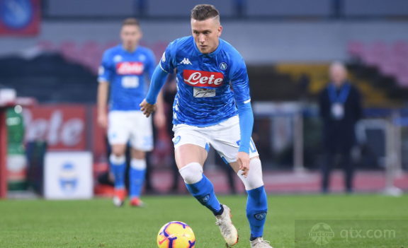 那不勒斯不急于续约泽林斯基