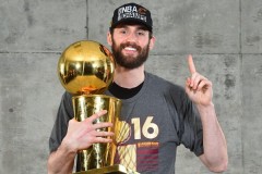 曝骑士和乐福正商讨买断 热火等球队有意追求乐福