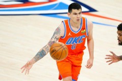 现实并不如想象中甜蜜 雷霆前锋戴克正考虑回到欧洲效力