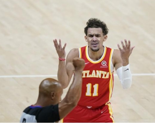 老鹰队特雷-杨对吐槽《NBA 2K22》球员评分不满意