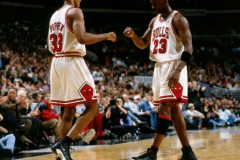 皮蓬十佳球！身边虽有乔丹，本人依旧伟大