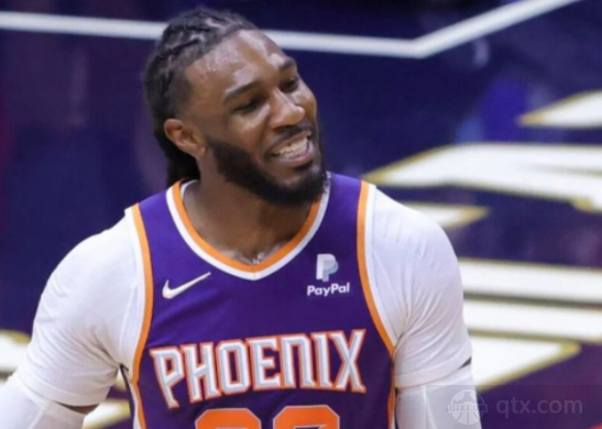 太阳球员杰-克劳德