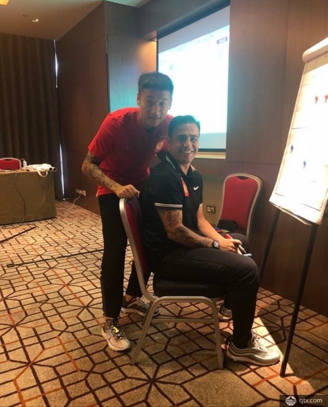 荣昊宣布回归恒大