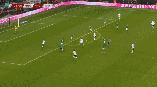 格雷茨卡弧顶抽射