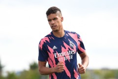 瓦拉内告别信：皇马永远在我心里 是时候说再见了