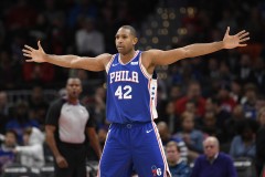 76人预计在今夏交易霍福德