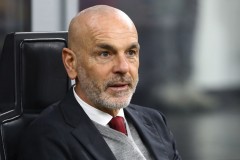 米体：米兰可能推迟换帅计划 皮奥利下赛季大概率将继续执教