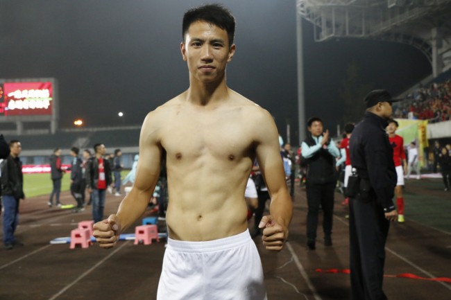 恒大旧将黄佳强