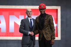 雷迪什已经完全康复将参加球队训练营