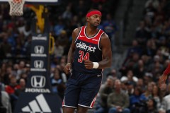 奇才裁掉CJ迈尔斯