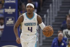 格拉汉姆单场10记三分追平队史记录