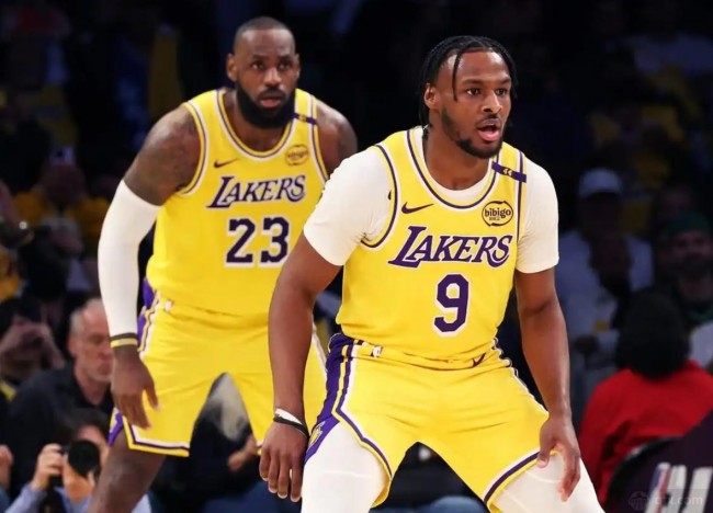 布朗尼回应詹姆斯去留