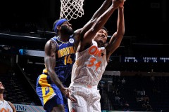 步行者131-112轻取魔术 七人得分上双步行者赛季横扫魔术