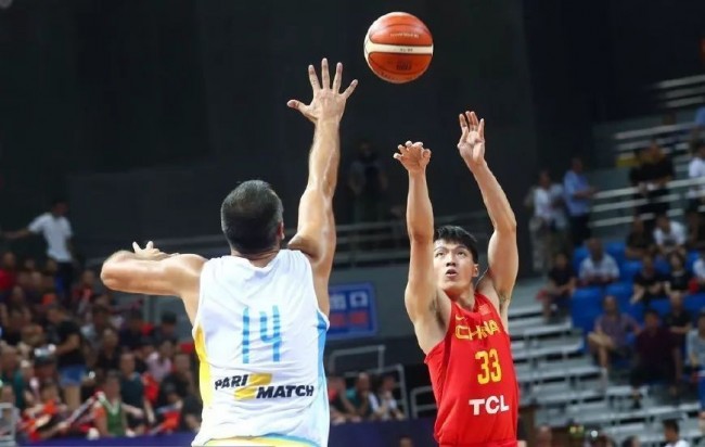 中国男篮吴前个人资料