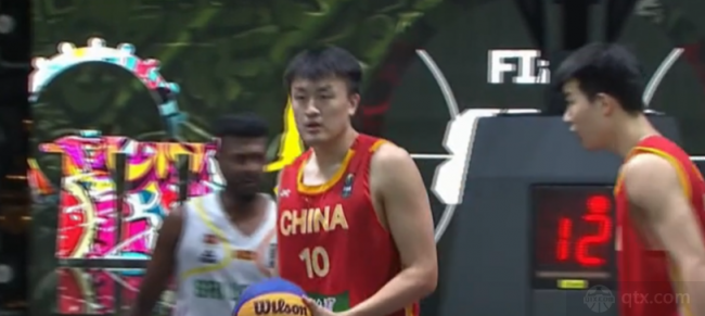 中国三人男篮队员