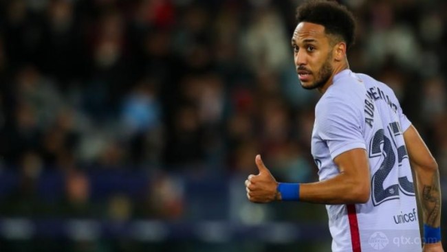 奥巴梅扬退出国家队