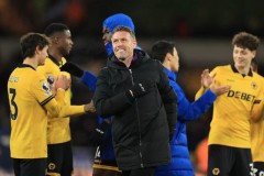 狼队本赛季踢到20轮才取首胜 依然垫底