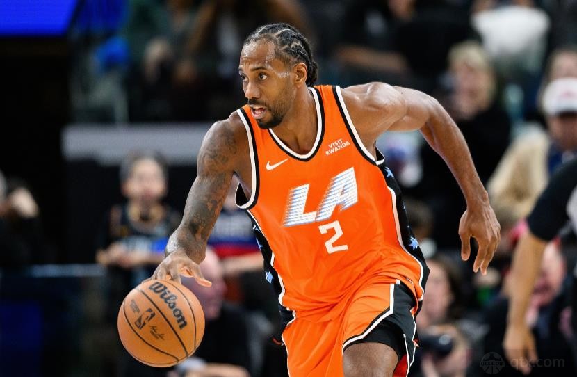 伦纳德连续22场20+得分