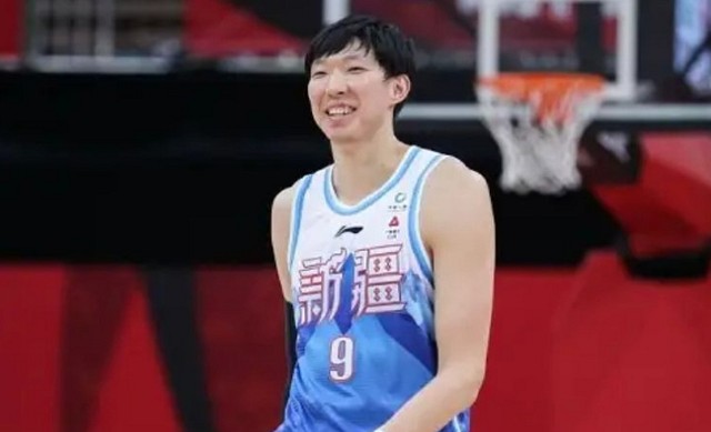 周琦宣布退出新赛季