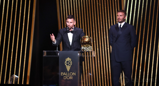 梅西斩获2023金球奖