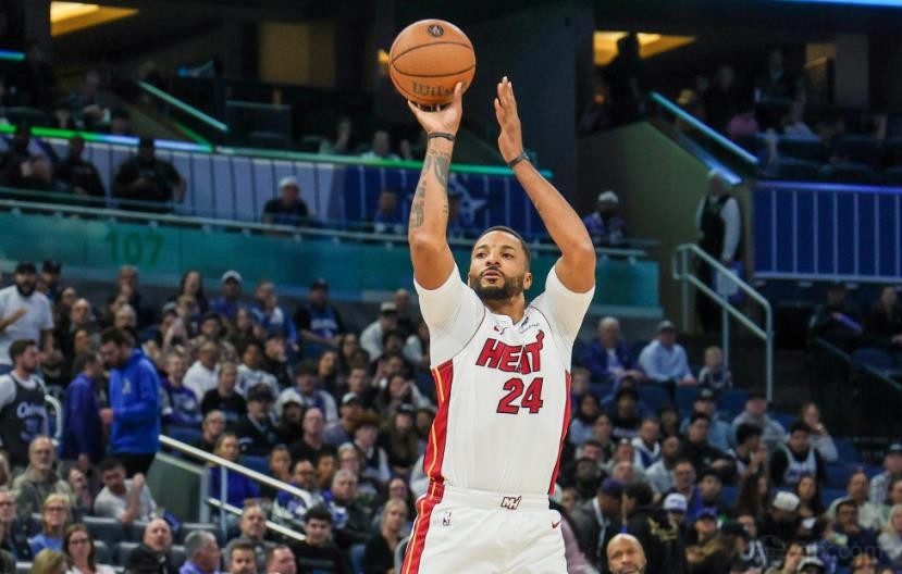 鲍威尔9记三分创生涯纪录