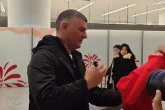 约翰·阿洛伊西教练今早已抵达成都 或执教蓉城