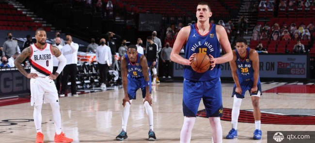 掘金客场险胜开拓者